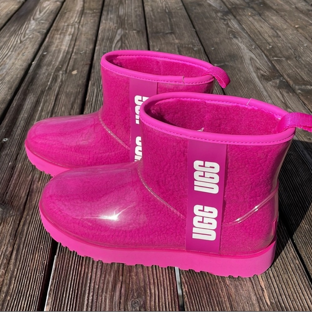 💗Ugg Classic Mini Waterproof Boots 💗